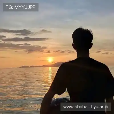 劳麟非